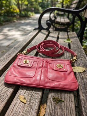 Marc by Marc Jacobs Pink Leather Crossbody Mini Bag Gold-Tone Hardware